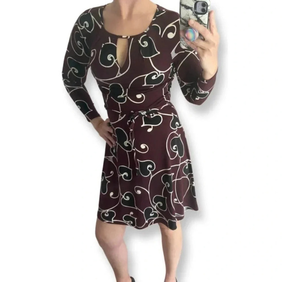 Ann Taylor Factory Small Burgundy and Black Heart Scroll Short Dress Long Sleeve - Picture 1 of 12